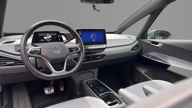 Volkswagen ID.3 Business 58 kWh 204pk / Matrix LED / Panoramadak / Camera