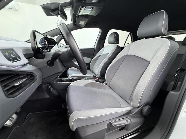 Volkswagen ID.3 First Plus 58kWh Navi-Pro Adap.Cruise Camera 19" Ecc Apple Carplay Android Auto SOH 91% Stoel+Stuurverwarming Lmv Matrix led Privacy Glas Keyless Rijstrooksensor Origineel Nederlandse Auto
