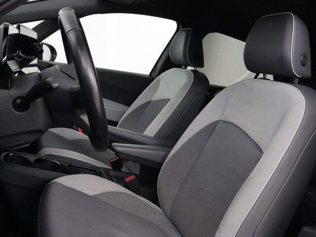 Volkswagen ID.3 Pro S 77 kWh | Stoel & stuurverwarming | Matrix LED | Keyless | Camera | Adaptive cruise | Carplay | Sfeerverlichting | Navigatie