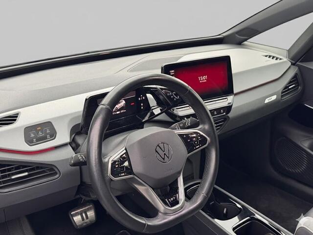 Volkswagen ID.3 First Plus 58 kWh 204PK | Climate control | Achteruitrijcamera | Stoelverwarming |