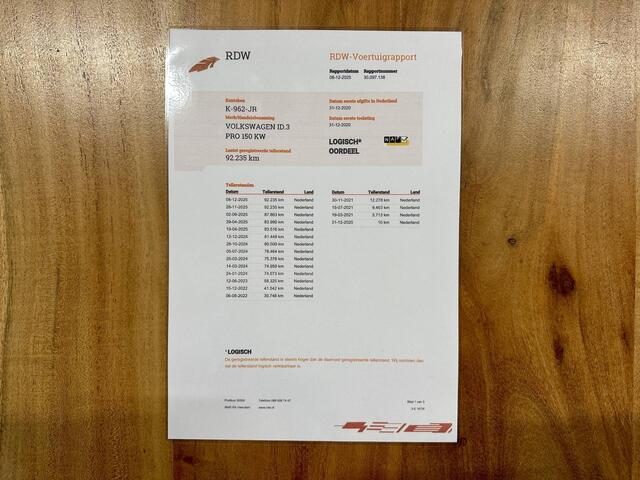 Volkswagen ID.3 Life 58 kWh *204 PK* Stoel/Stuurverwarming / Apple Carplay / Adaptive Cruise / LED / PDC / Ambiance Lighting / Org.NL!