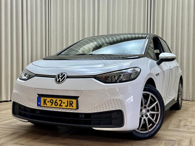 Volkswagen ID.3 Life 58 kWh *204 PK* Stoel/Stuurverwarming / Apple Carplay / Adaptive Cruise / LED / PDC / Ambiance Lighting / Org.NL!