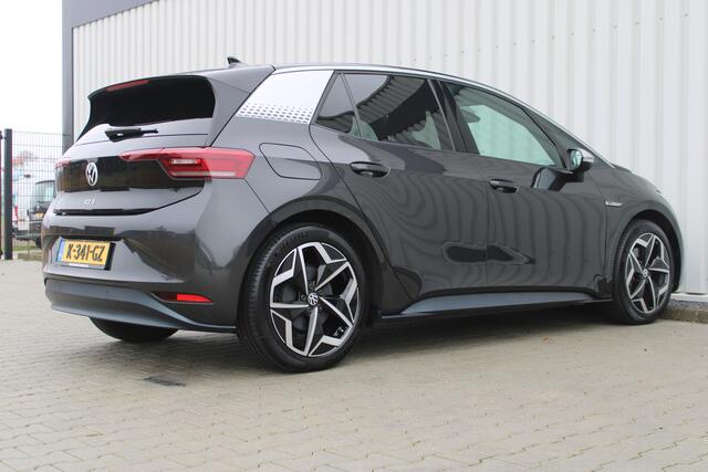 Volkswagen ID.3 First Plus 58 kWh | Incl. 12 maanden garantie | Adaptieve cruise control | Climate control | Stoel/stuurverwarming | Parkeercamera | Apple carplay/Android auto | Interieur voorverwarming |