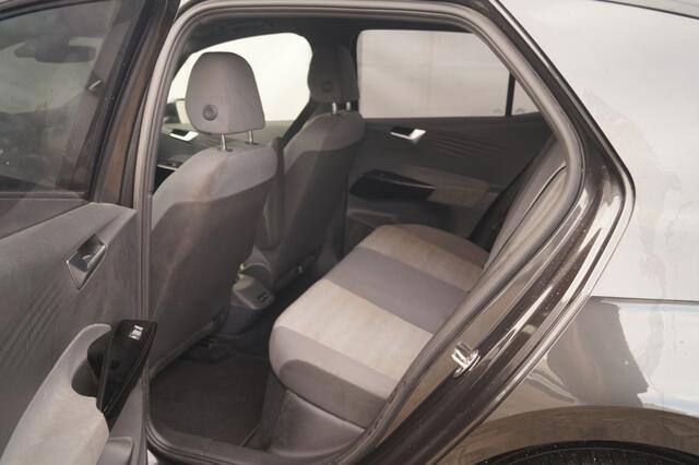 Volkswagen ID.3 Life 58kWh -NAVI-ECC-PDC-TREKHAAK-