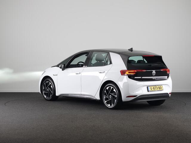 Volkswagen ID.3 First 58 kWh 204 PK | Steunhaak | Navigatie | Parkeersensoren | Stoelverwarming