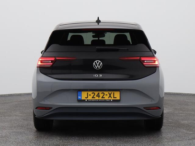 Volkswagen ID.3 First Plus 58 kWh | CAMERA | ADAPTIVE | STOEL- EN STUURVERW