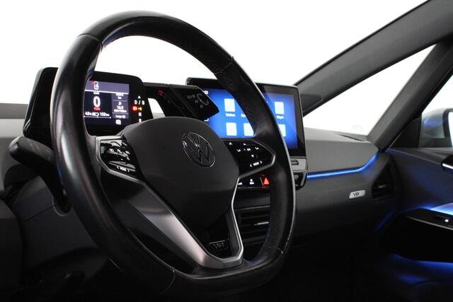 Volkswagen ID.3 First Plus 58 kWh > 91%SOH /Trekhaak / Camera / Matrix-LED / Stuurwiel verwarmd