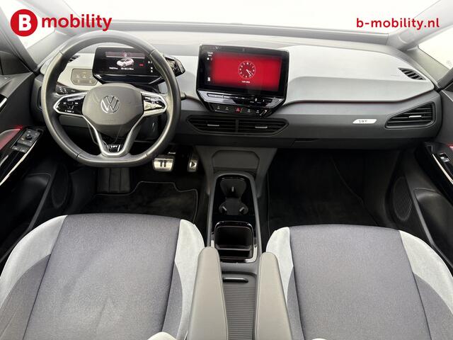 Volkswagen ID.3 First Plus 58 kWh SOH 91% Trekhaak | Achteruitrijcamera | Apple CarPlay | Stoelverwarming