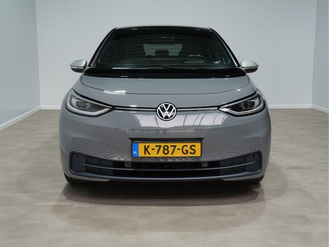 Volkswagen ID.3 First Plus 58 kWh Camera Navigatie Stoel/Stuurverwarming Carplay