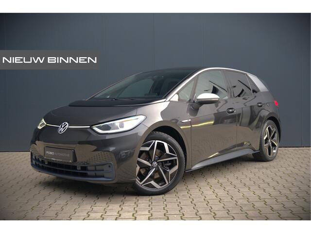 Volkswagen ID.3 First Plus 58 kWh | Stoelverwarming | Stuurverwarming | Camera | Adaptive Cruise Control | Navigatie | Keyless | Parkeersensoren | LED | Apple Carplay | BTW | NAP |