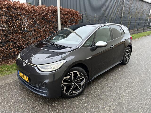 Volkswagen ID.3 First Plus 58 kWh / NAVI / INCL BTW / 142dkm! NAP!