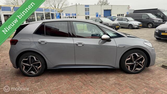 Volkswagen ID.3 First Plus 58 kWh