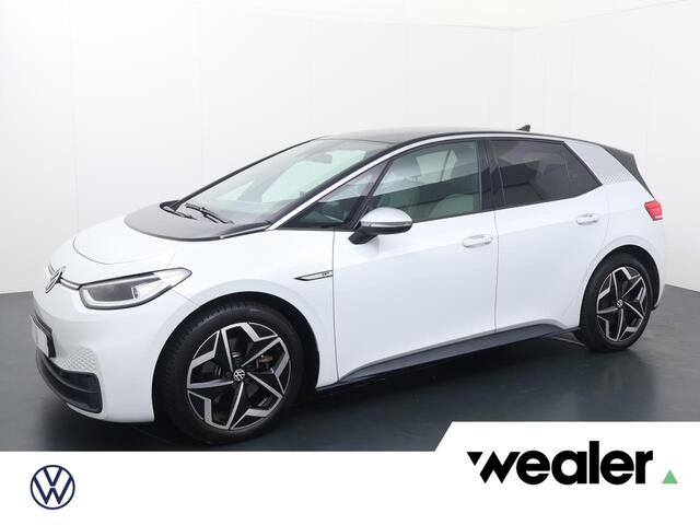 Volkswagen ID.3 First Plus 58 kWh | 204 PK | SoH 90% | Navigatiesysteem | Matrix LED koplampen | Achteruitrijcamera | Voorstoelen verwarmd |