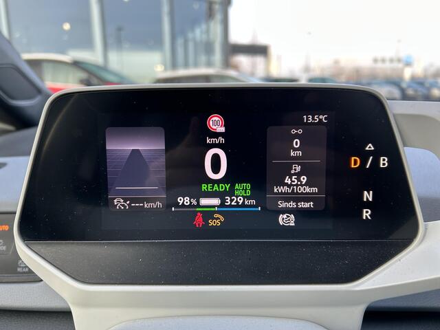 Volkswagen ID.3 First Plus 58 kWh | SoH 93% | Dealer Onderhouden | Winter Pack | Navi+Camera