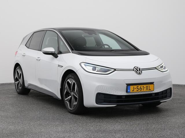 Volkswagen ID.3 First Plus 58 kWh | CAMERA | VULCANO LEDER | ADAPTIVE | STOEL- EN STUURVERW.