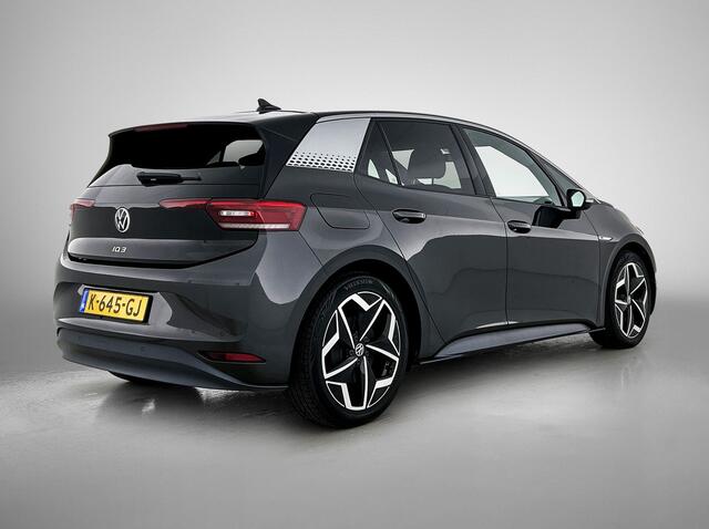 Volkswagen ID.3 First Plus 58 kWh | Camera | Carplay | Stoelverwarming | Adaptive Cruise |*