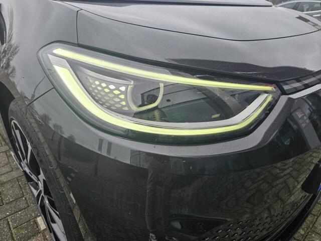 Volkswagen ID.3 First Plus 58 kWh | SOH 89% | Stoel / Stuur Verwarming | Camera