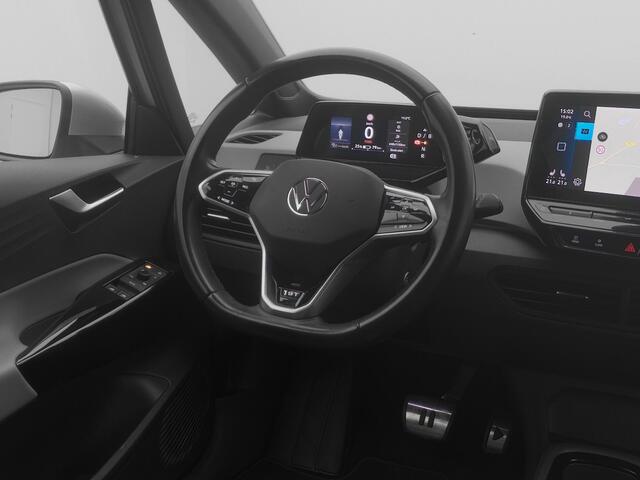 Volkswagen ID.3 First Plus 58 kWh | CAMERA | ADAPTIVE | STOEL- EN STUURVERW. | TREKHAAK