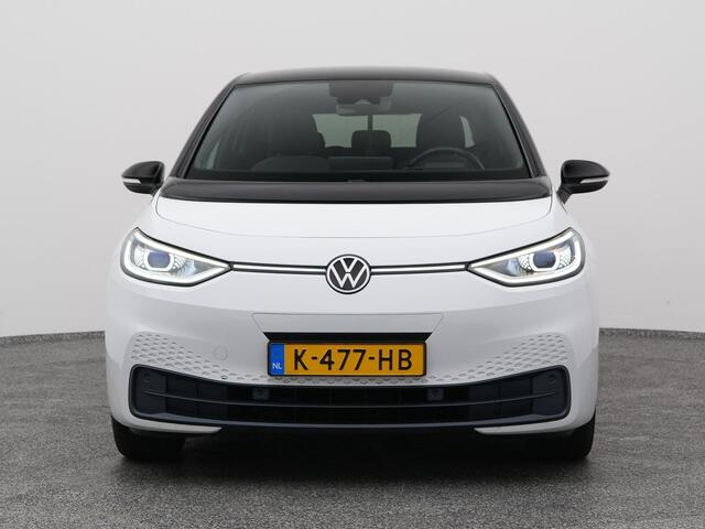 Volkswagen ID.3 First Plus 58 kWh | CAMERA | ADAPTIVE | STOEL- EN STUURVERW. | TREKHAAK