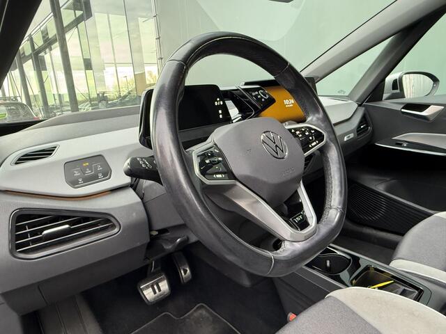 Volkswagen ID.3 BWJ 2020 First Max 204 PK 58 kWh TREKHAAK | PANO | HEAD UP | MATRIX LED IQ | NAVI DISCOVER PRO | ADAPTIVE CRUISE | ELEKTR. VERST. STOELEN + MASSAGE + VERWARMD | CAMERA | CARPLAY + ANDROID | CLIMA | LMV | PDC