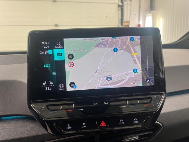 Volkswagen ID.3 Pro 58 kWh Navigatie Apple Carplay/Android Auto Parkeersensoren Adaptive Cruise Control Stoel- en stuurverwarming Lichtmetalen velgen Climate Control