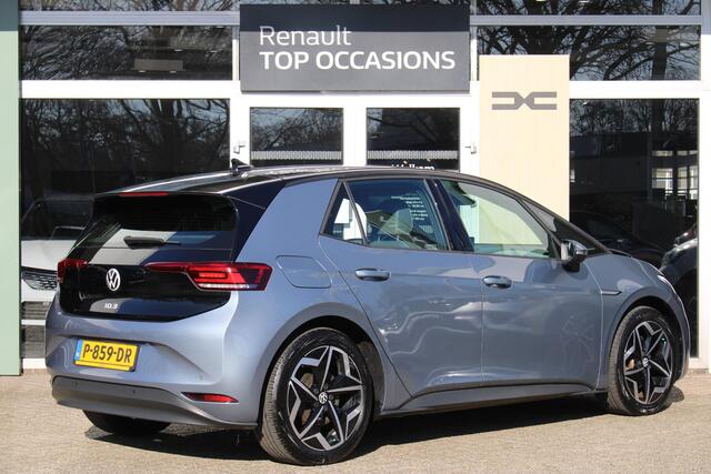 Volkswagen ID.3 Pro S 77 kWh | SOH 93% | Stoel en stuurverwarming | Parkeersensoren voor en achter | Adaptieve cruise control