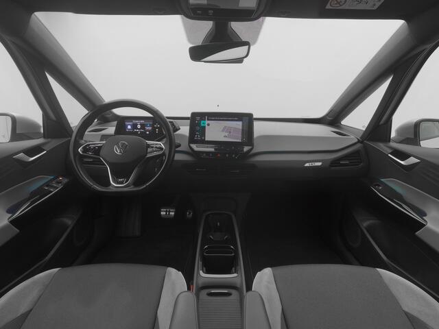 Volkswagen ID.3 First Plus 58 kWh | CAMERA | ADAPTIVE | STOEL- EN STUURVERW.