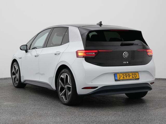 Volkswagen ID.3 First Plus 58 kWh | CAMERA | ADAPTIVE | STOEL- EN STUURVERW.