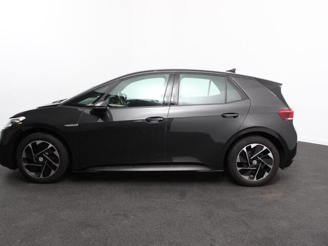 Volkswagen ID.3 Pro 58 kWh Navigatie Apple Carplay/Android Auto Parkeersensoren Adaptive Cruise Control Stoel- en stuurverwarming Full Led Climate Control