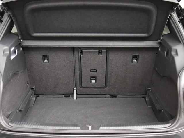 Volkswagen ID.3 First Max 58 kWh | SoH 94,7% | ACC | Panoramadak | Camera!