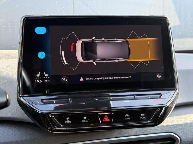 Volkswagen ID.3 First 58 kWh stoel en stuurwiel verwarmd / DAB / Carplay / cruise control adaptief