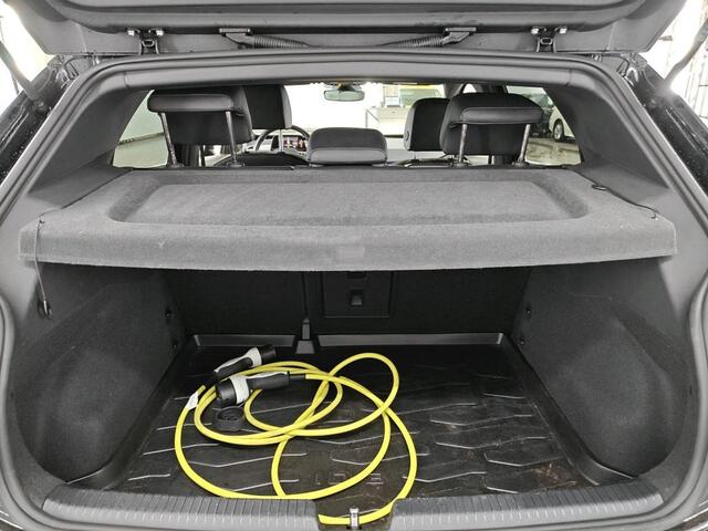 Volkswagen ID.3 Pro Edition 58 kWh | Comfort Style | Adaptieve cruisecontrol | C