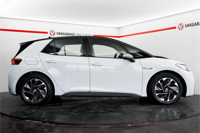 Volkswagen ID.3 First 58 kWh 91%SOH apple carplay Stoelverwarming 7 x op voorraad