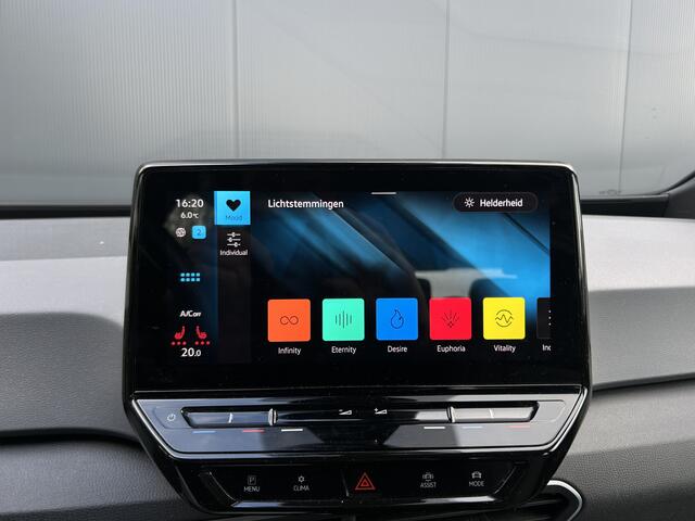Volkswagen ID.3 Pure 45 kWh 1e EIGENAAR ADAPT CRUISE SFEER VERLICHTING LED NAVI ECC