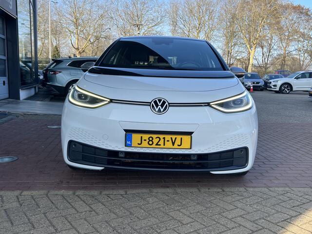 Volkswagen ID.3 First Plus 58 kWh / IQ Light / PDC / 19 Inch