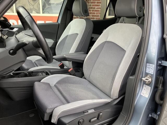Volkswagen ID.3 Pro 58 kWh | Panoramadak | ErgoActive stoelen | Head-up | 19" LMV | SOH 90% |