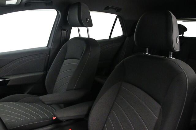 Volkswagen ID.3 Pro Business 204pk Automaat Adaptive cruise control, Achteruitrijcamera, LED matrix koplampen, Navigatie, Parkeersensoren, Stuurwiel verwarmd, App connect