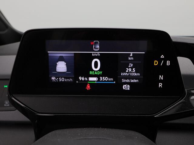 Volkswagen ID.3 Pro 58 kWh 204 Pk | Stoelverwarming | Adaptive cruise | Parkeer Sensoren | CarPlay | Navigatie | Climatronic | 18 Inch | 61.310 Km !!