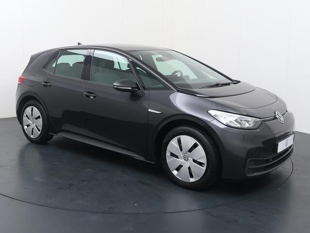 Volkswagen ID.3 Pure 45 kWh | 150 PK | SoH 89%| Adaptive cruise control | Climate control | Navigatiesysteem |