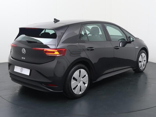 Volkswagen ID.3 Pure 45 kWh | 150 PK | SoH 89%| Adaptive cruise control | Climate control | Navigatiesysteem |