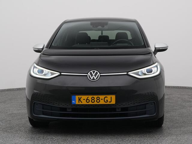 Volkswagen ID.3 First Plus 58 kWh | CAMERA | ADAPTIVE | STOEL- EN STUURVERW.