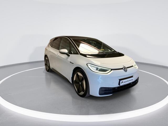 Volkswagen ID.3 First Max 58 kWh / 204pk · Panoramadak · Camera · Navigatie · Apple/Android Car Play · Stoelverwarming ·
