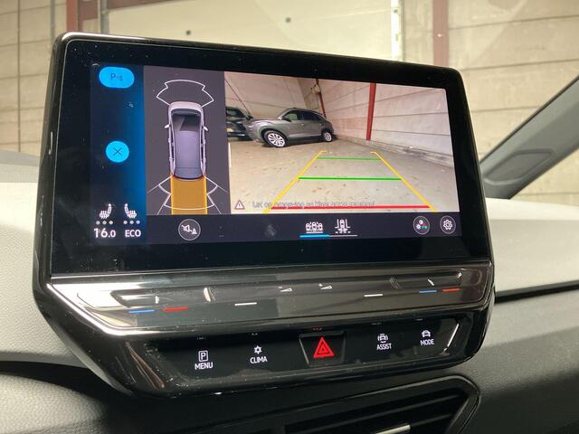 Volkswagen ID.3 First Max 58 kWh / 204pk · Panoramadak · Camera · Navigatie · Apple/Android Car Play · Stoelverwarming ·