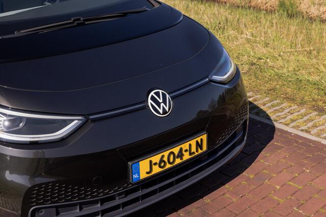 Volkswagen ID.3 First Plus 58 kWh 204pk 1st edition trekhaak matrix