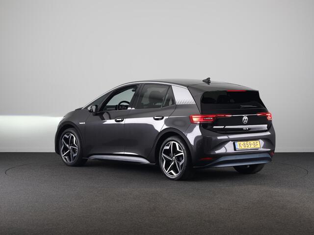 Volkswagen ID.3 First Plus 58 kWh | SOH 93% | Navigatie | Stoelverwarming | Camera | Carplay & Android Auto |