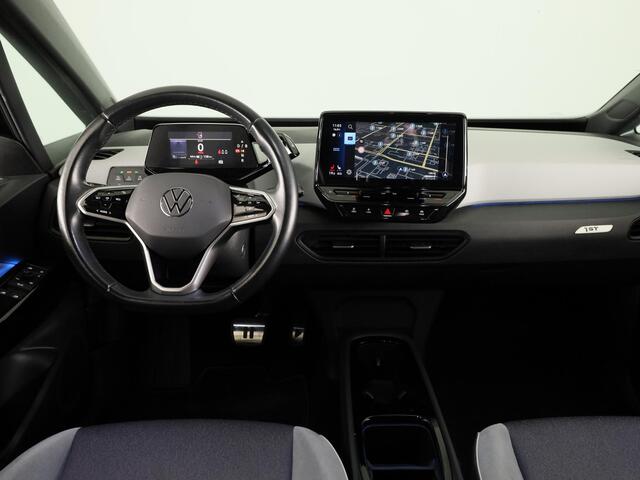 Volkswagen ID.3 First Plus 58 kWh | SOH 93% | Navigatie | Stoelverwarming | Camera | Carplay & Android Auto |