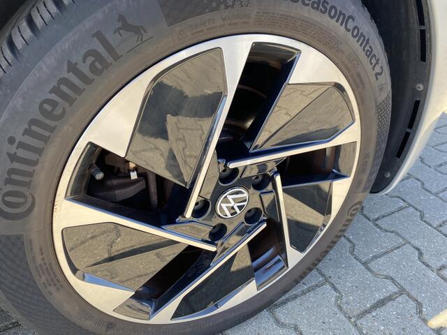 Volkswagen ID.3 Life 58 kWh 87% SOH Cruise Control, App Connect, Stoel & Stuurverwarming