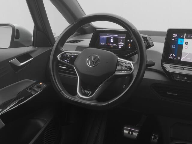 Volkswagen ID.3 First Max 58 kWh | CAMERA | HUD | ADAPTIVE | STOELMASSAGE | STOEL- EN STUURVERW. | TREKHAAK