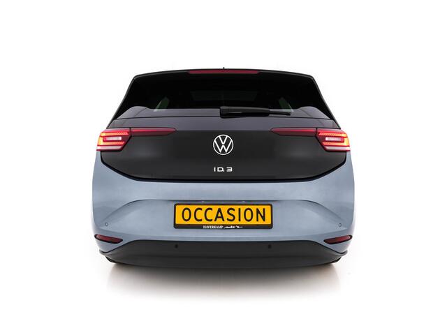 Volkswagen ID.3 Pro 58 kWh [ 3-Fase ] (INCL.BTW) *PANO | HEAD-UP | ADAPTIVE-CRUISE | BLINDSPOT | FULL-LED | HEATED-COMFORTSEATS | CAMERA | DIGI-COCKPIT | AMBIENT-LIGHT | DAB | PRIVACY-GLASS | CARPLAY | NAVI-FULLMAP | ECC | PDC*