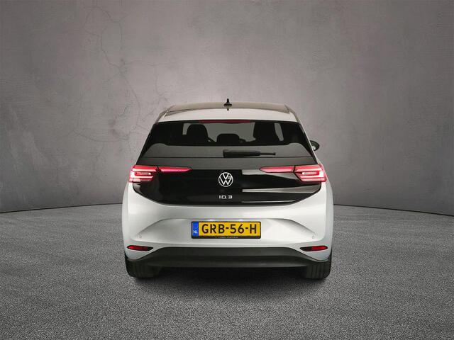 Volkswagen ID.3 Pro 204pk Automaat Adaptive cruise control, 360 camera, LED matrix koplampen, Stoelverwarming, Achteruitrijcamera, Stuurwiel verwarmd, Navigatie